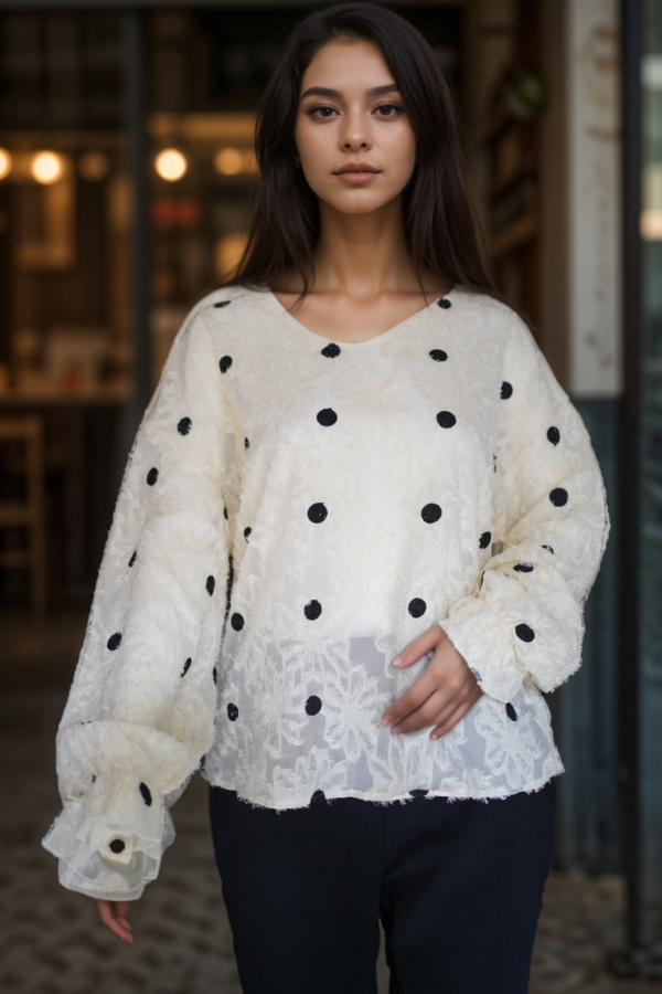 Black Dotted White Full Sleeves Top